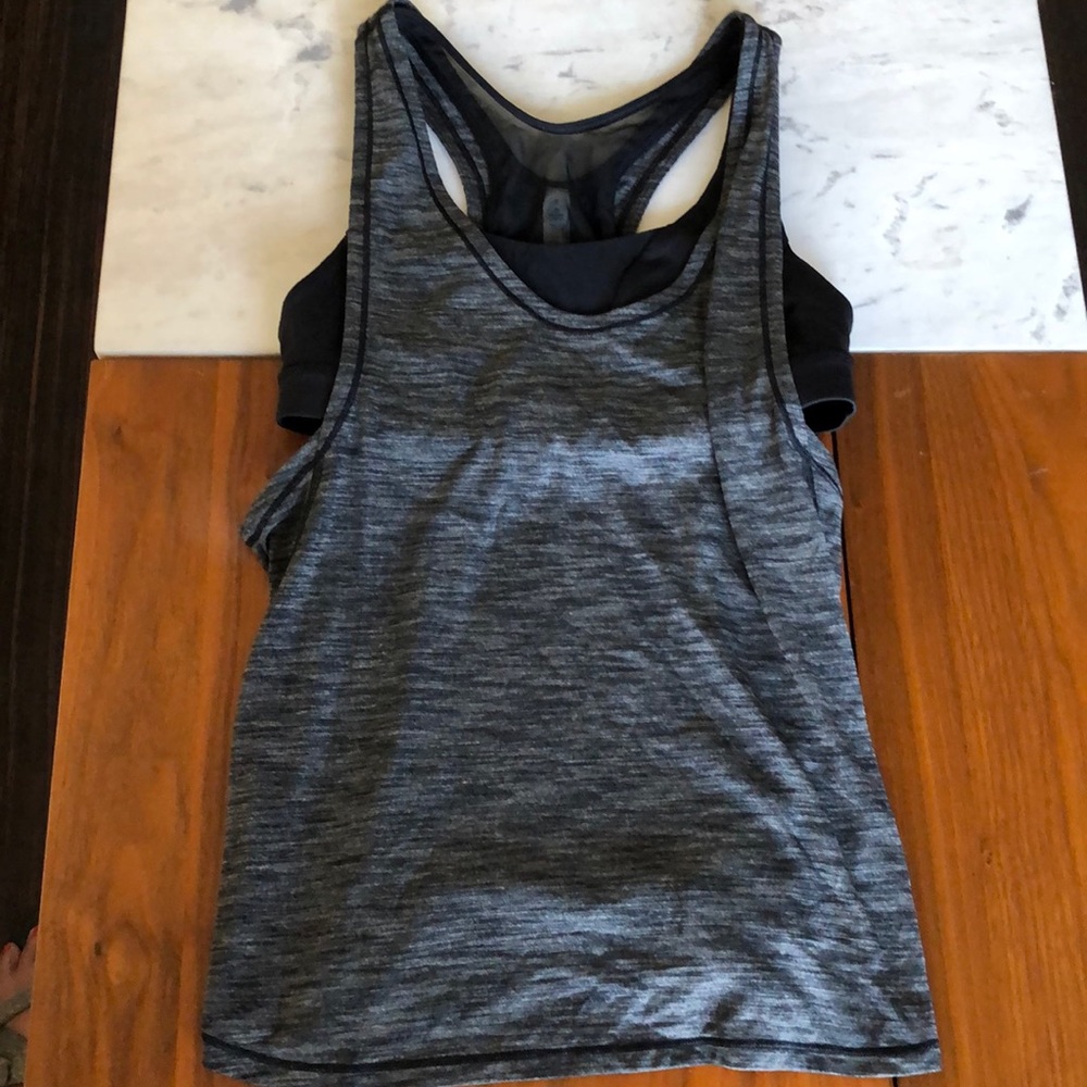 Lululemon cool razorback tank with built in bra